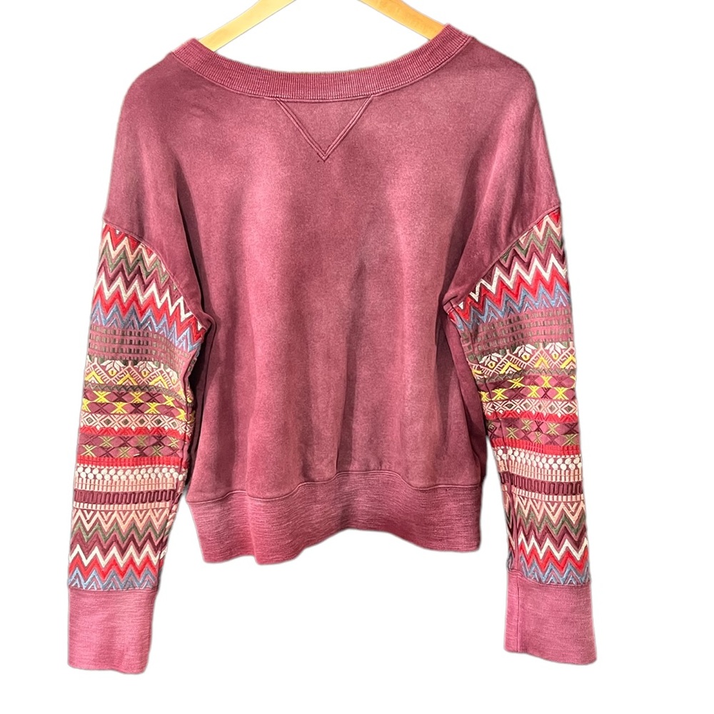 Sundance MM vintage Crew neck Sweatshirt embroidered sleeves size small